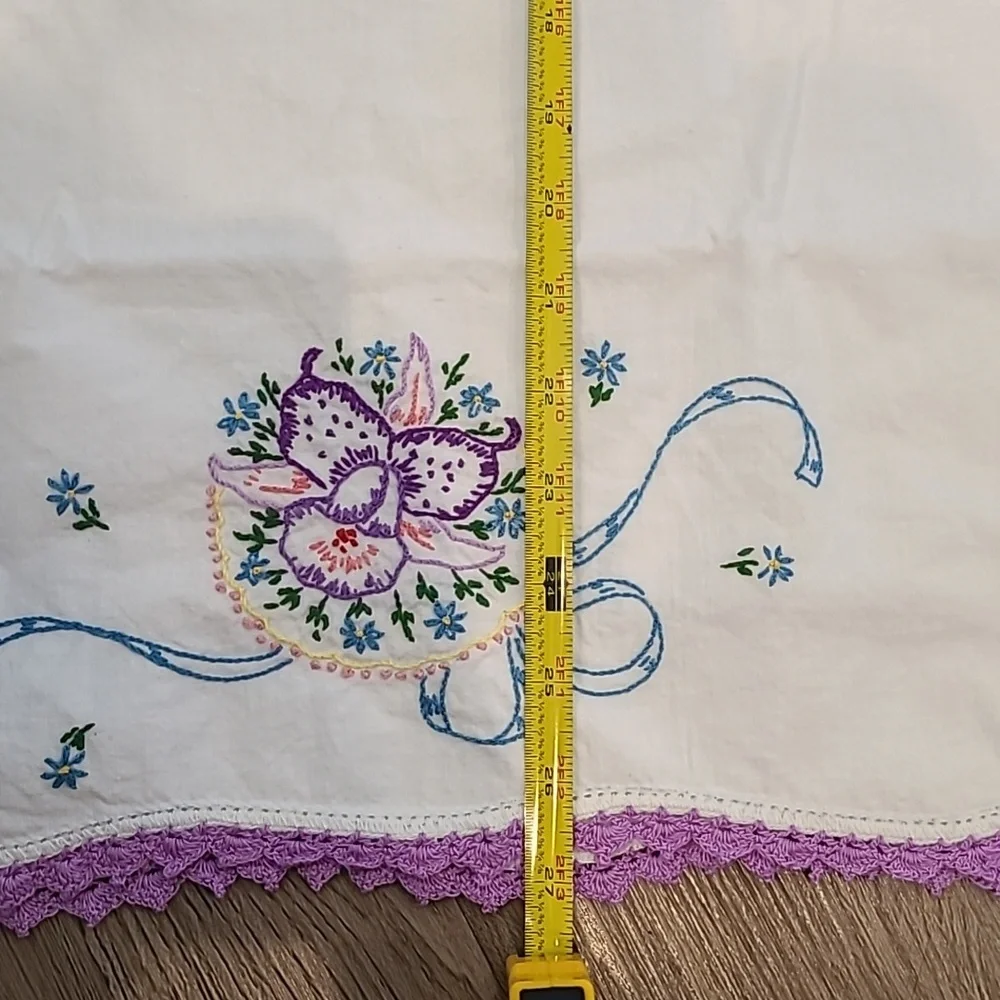 Vintage Embroidered White Pillowcases with Floral Design